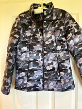 AQUA Women  s Gray/Black Camouflage Quilted Puffer Jacket Full Zip Size S