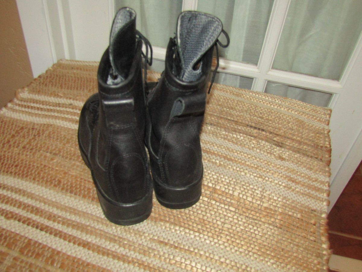 Navy Flight Deck Size 4.5 R Steel Toe Boots Black Leather Vibram