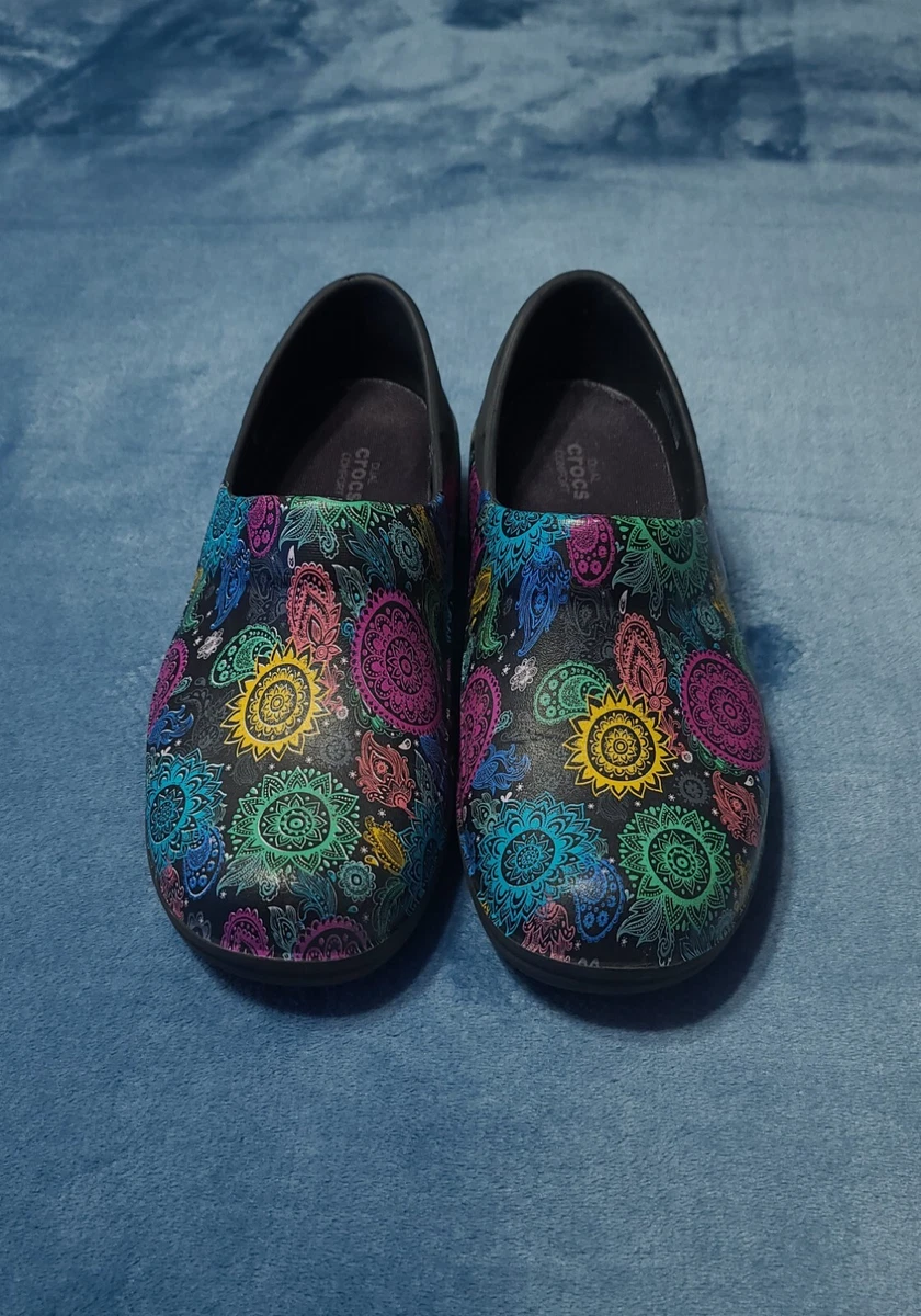 Crocs dual best sale comfort shoes