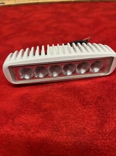 SINGSTEK 18W WORK SPOTLIGHT UNIT - WHITE COLOR - NEW (32a)