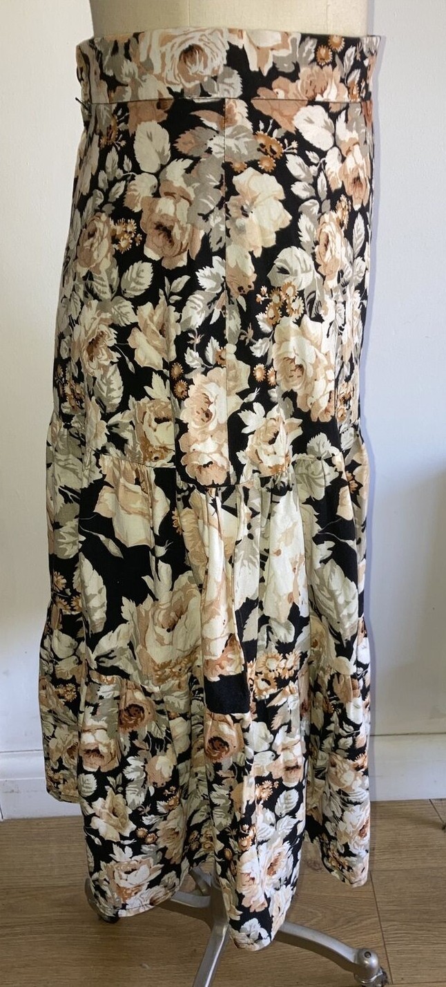 1970s Tiered Floral Vintage Skirt, 13.5" across waist approximately 7