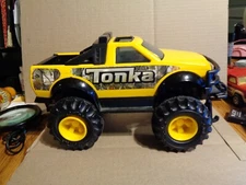 13" Funrise Tonka Steel Classics 4x4 Pickup Truck Vehicle Yellow 2012 M2