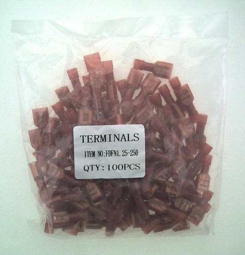 100pcs 22/16 GAUGE FULLY INSULATED .250 FEMALE SPADE CRIMP CONNECTOR TERMINAL - Picture 2 of 2