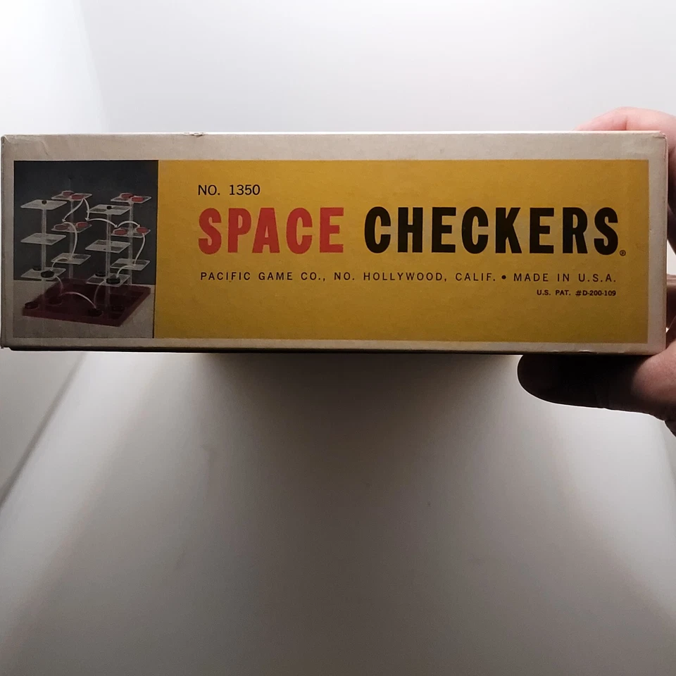 Space Checkers de Pleasantime #1350 Space Age 3D Checkers 1965 Foto 2 de 4
