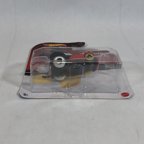 2020 MICKEY MOUSE Hot Wheels Disney Pixar Character Red & Black Car, GXR38 - Picture 4 of 5