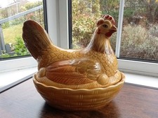 Vintage Sadler Ceramic Hen Egg Storage Holder