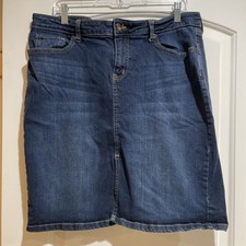 Vintage Gap Dark Denim Skirt With V Front Split Size 18/34 Fits Like SZ 14/16 