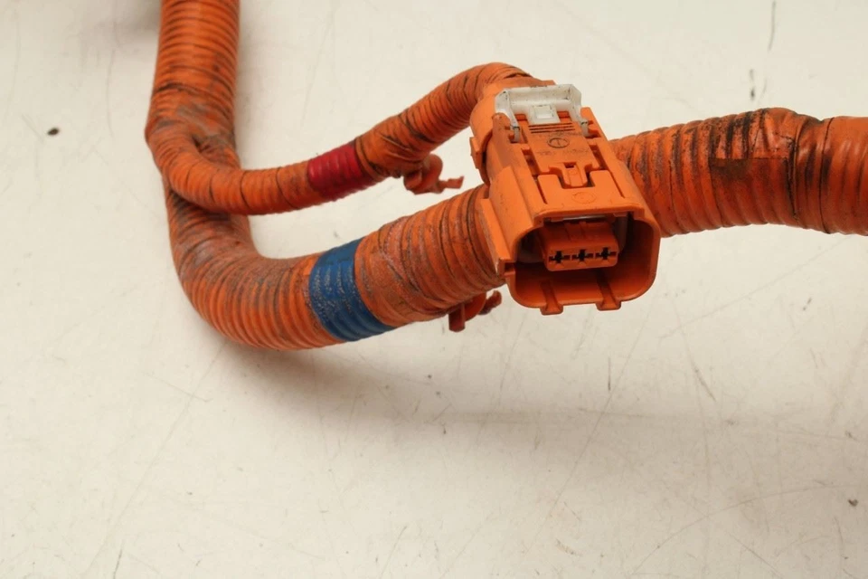 2023-2025 Kia Sportage Hybrid EX AC/DC Power Inverter Cable 91674-CH100 OEM - Image 4 of 4