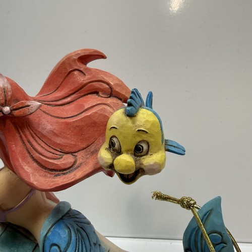 Figura Sirenita en Roca Soñando Bajo el Mar Jim Shore de Jim Shore Tradiciones Disney - Imagen 5 de 21