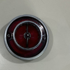 1963 IMPALA ORIGINAL GM RIGHT SIDE  TAIL LIGHT ASSEMBLY