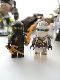 LEGO Ninjago 70595 Ultra Stealth Raider Trans-Mech Battle Ride Set No box