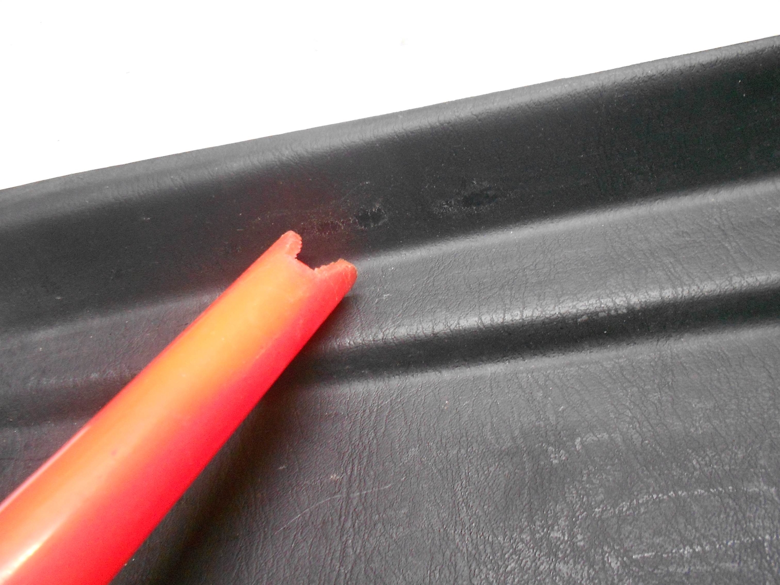 2000 Toyota Corolla INTERIOR TRUNK CAP CORNER LH LEFT DRIVER 64754-02010