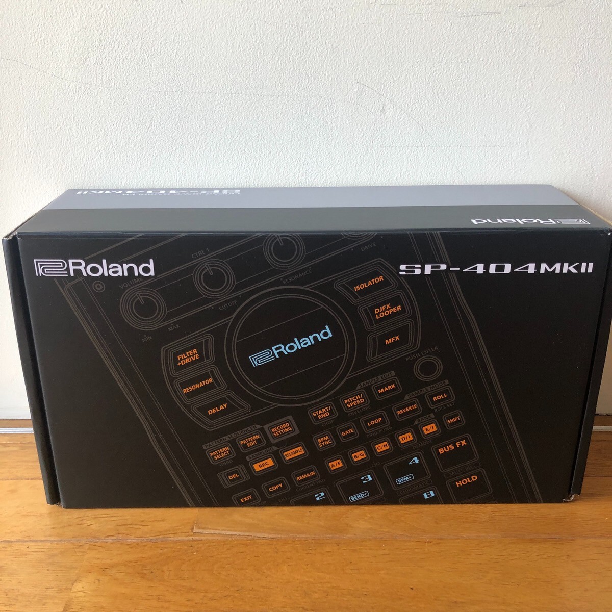 Roland SP-404MKII Creative Liner Wave Sampler Effector Beatmaking