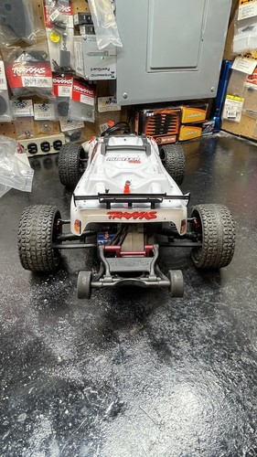 Custom Body Traxxas Rustler VXL/XL-5 1/10 2wd Truck White And Black New - Picture 4 of 7
