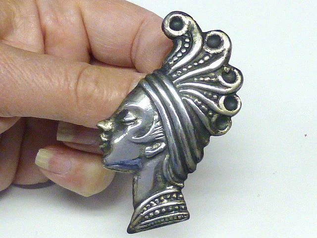 Brooch with lady's sale head