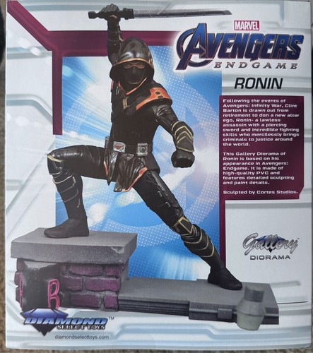 Avengers Endgame Marvel Gallery Ronin (Hawkeye) 7-Inch Collectible PVC Statue - 第 8/12 張圖片