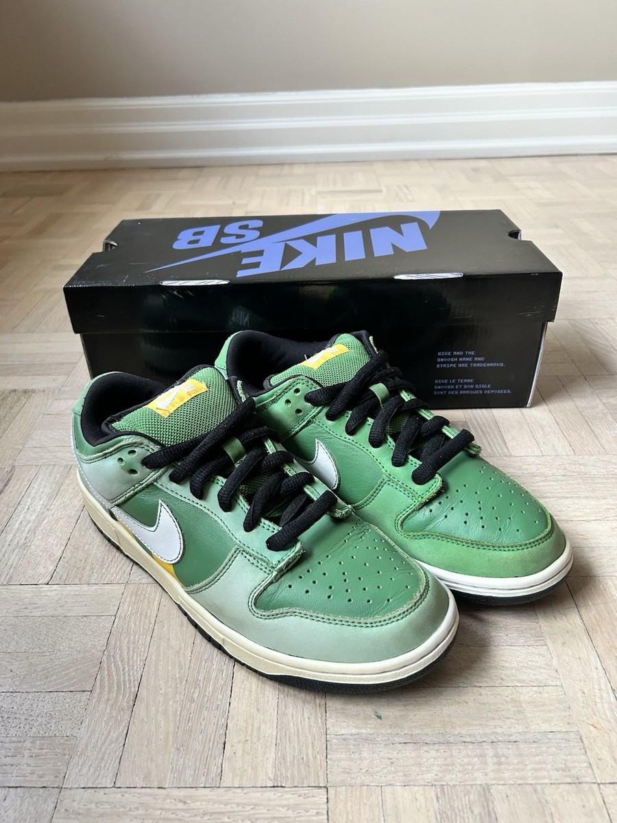 Size 8.5- Nike SB Green Taxi Dunk Low | eBay