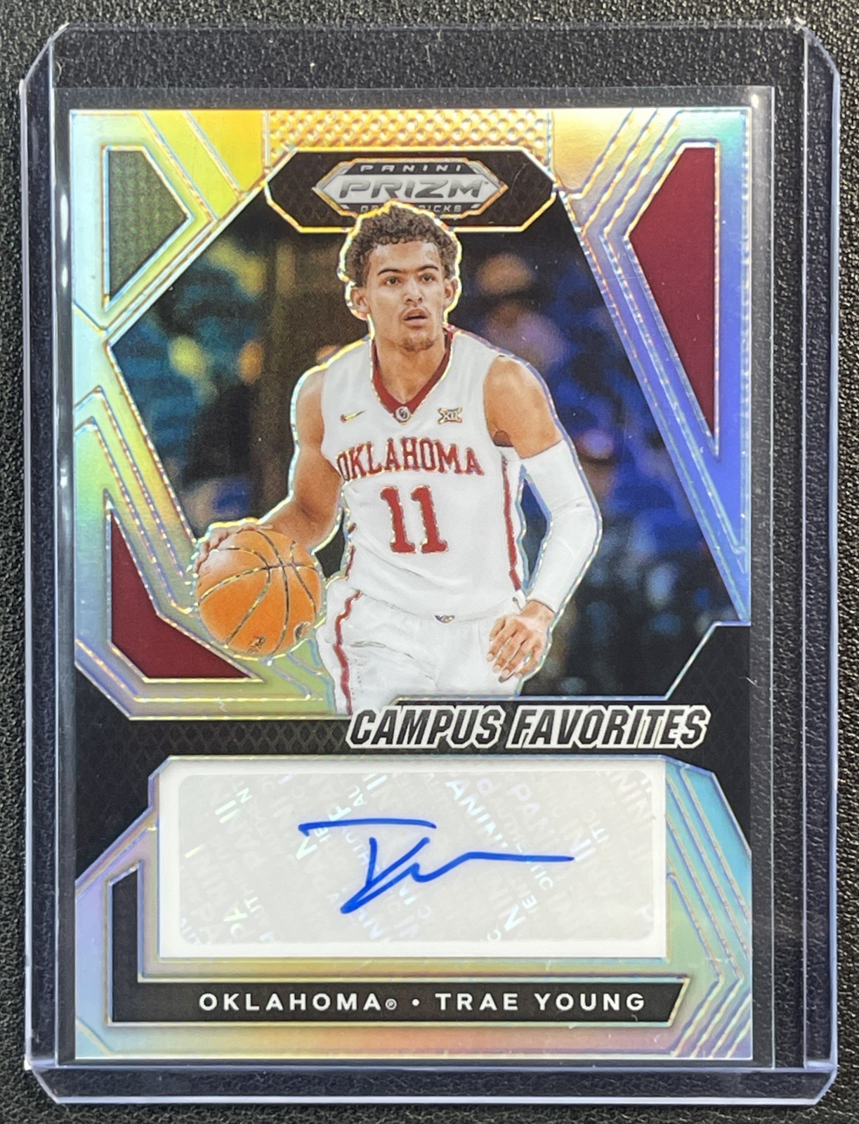 TRAE YOUNG 2024 PRIZM DRAFT PICKS CAMPUS FAVORITES SILVER AUTOGRAPH AUTO