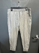 The Gap 1969 - Women  s Size M 30x22.5 Grey Joggers