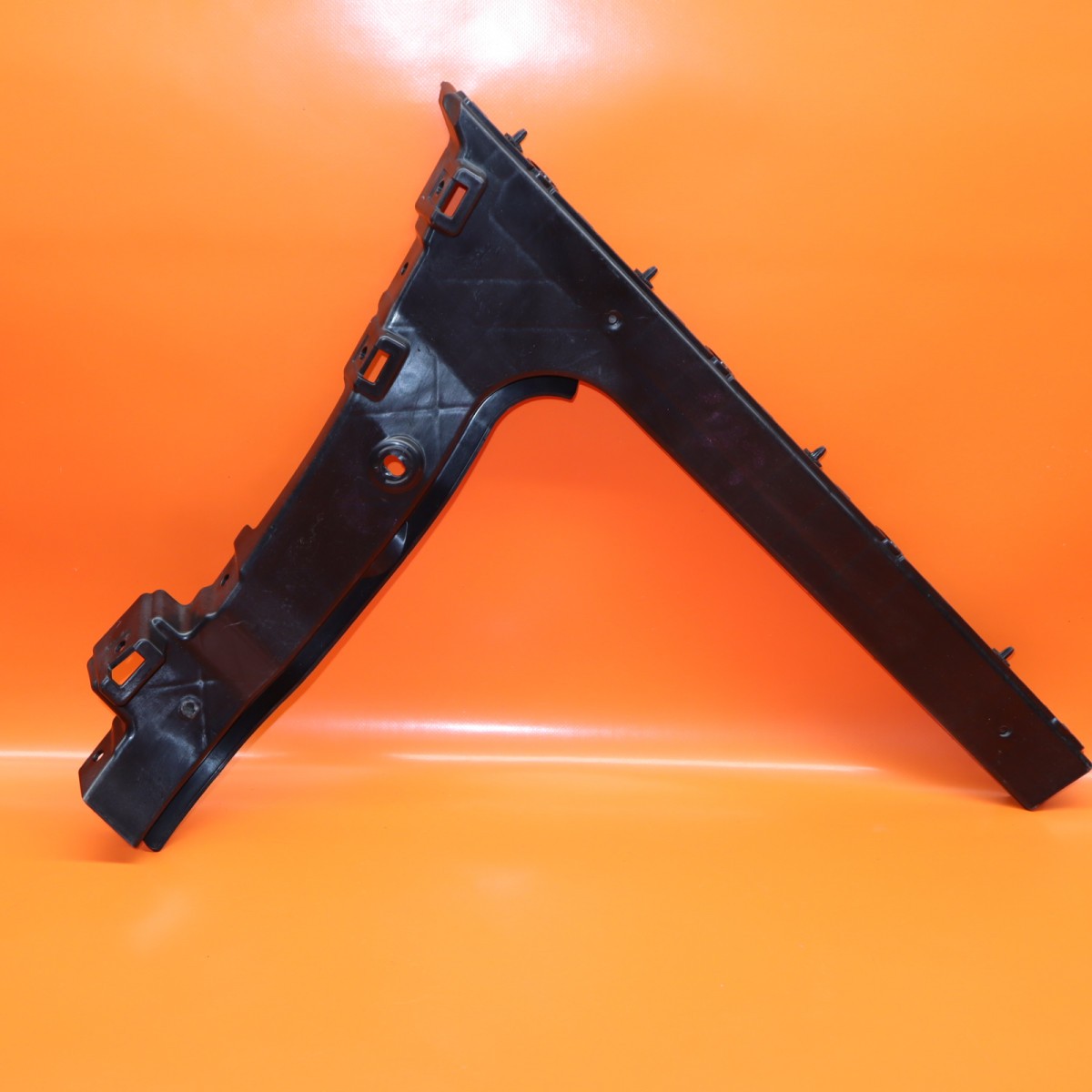 Bentley Flying Spur 2020-2022 Front Right Bumper bracket
