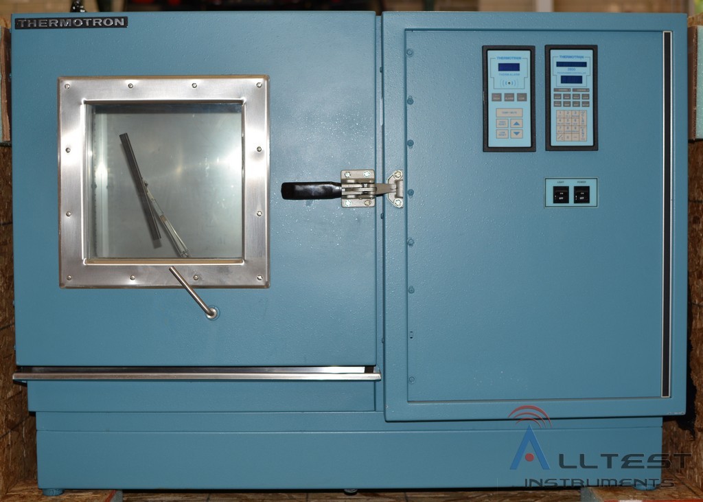 Thermotron SM-3.5S Environmental Test Chamber, Humidity