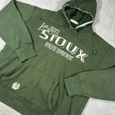 #ad #ad Vtg 80’s UND University Of North Dakota Fighting Sioux Hooded Sweatshirt Mens L. $149.99