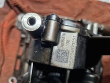 BMW E90 E91 F30 F31 F10 530d F01 730d 740d Engine Oil Pump 7805316 