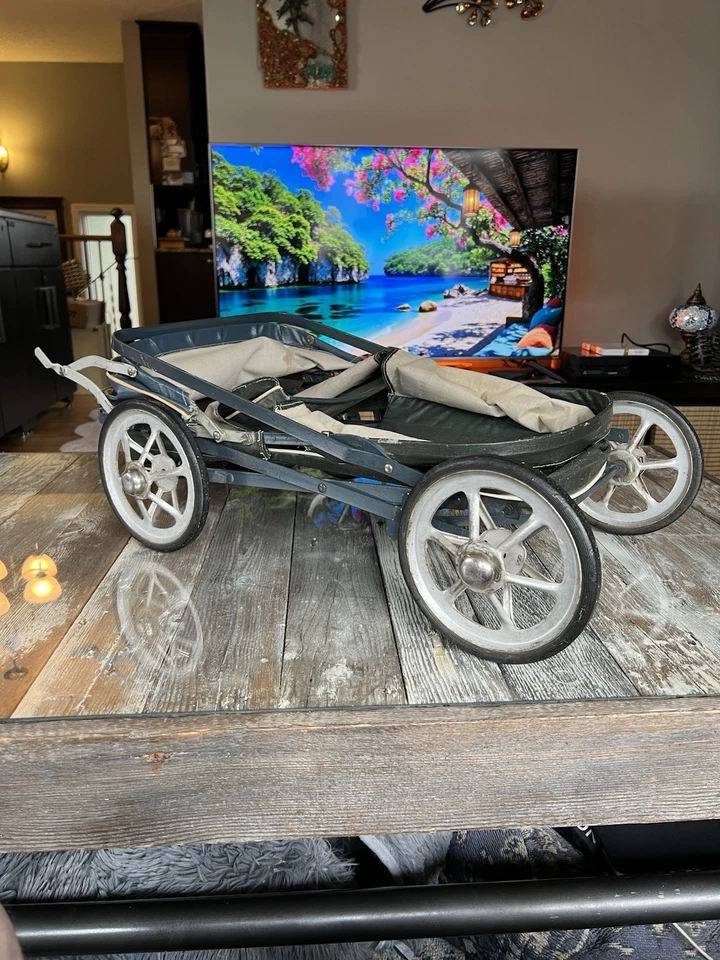 Vintage 1920s Hooded Gendron Baby Doll Carriage Coach Albee Metal Buggy Toronto - Image 3 of 4