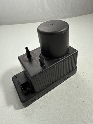 Mercedes Benz E-Class Combi W211 E220 CDI Central Locking Pump 2038000048