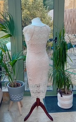 Intimately Free People Peekaboo Cream Blush Lace Bodycon Slip Dress Small 8  10 | eBay UK