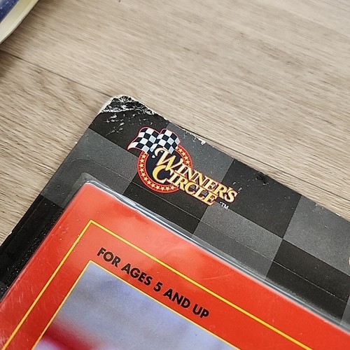 Vintage Dale Earnhardt Memorabilia Winner's Circle 1:64 Scale Cars Playing Cards - Picture 16 of 16