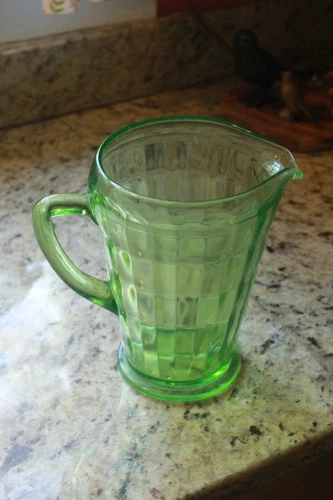 Large block pattern Vintage pitcher, block pattern, depression glass Uranium