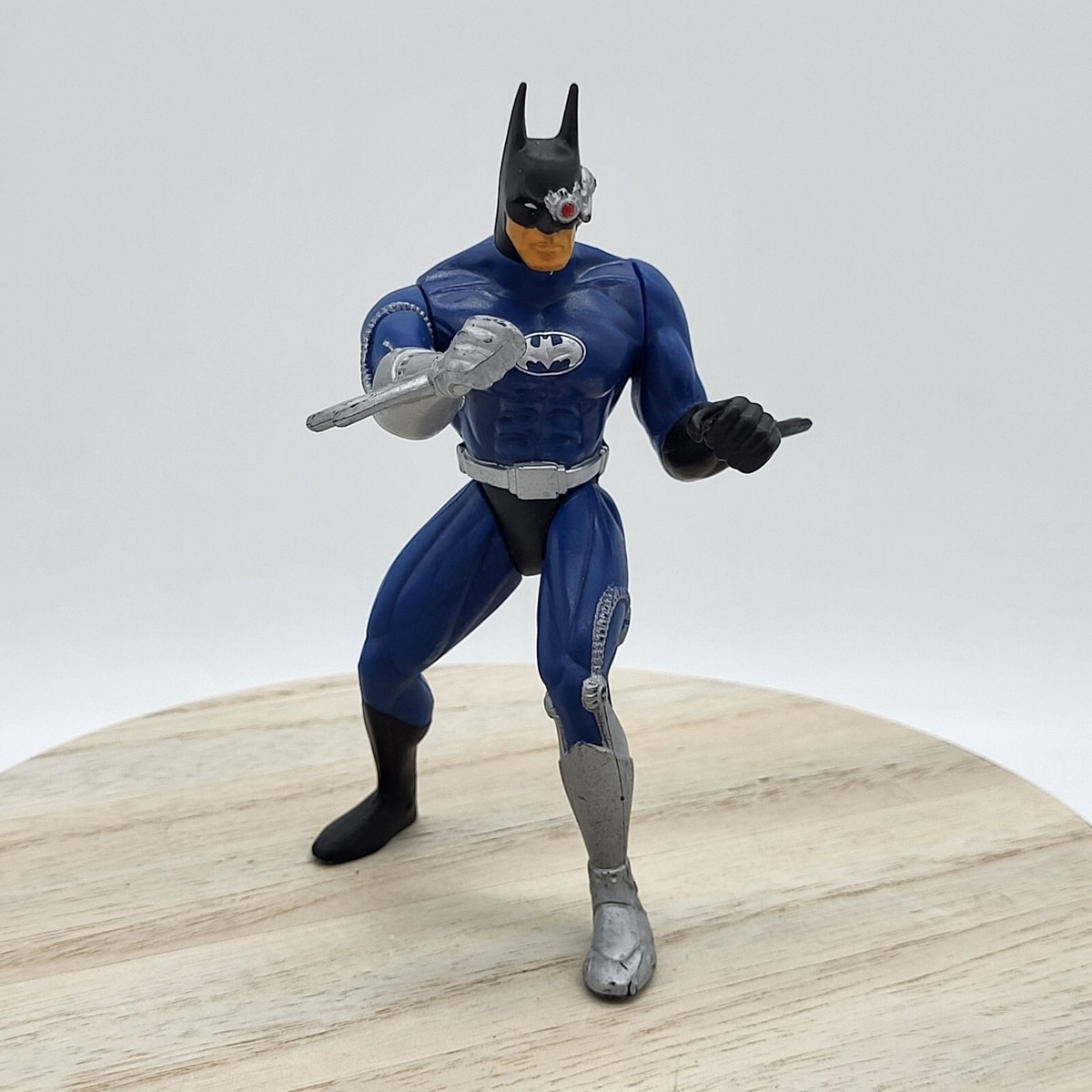 LEGENDS OF BATMAN CYBER BATMAN action figure (1994) DC Comics