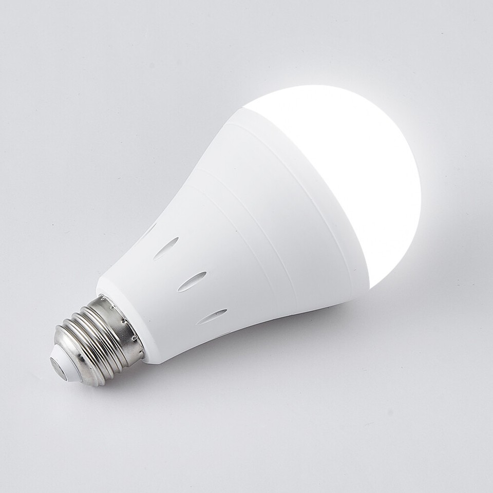 4Pcs LED Rechargeable Emergency Light Bulb 60W Equivalent 1800mAh ...