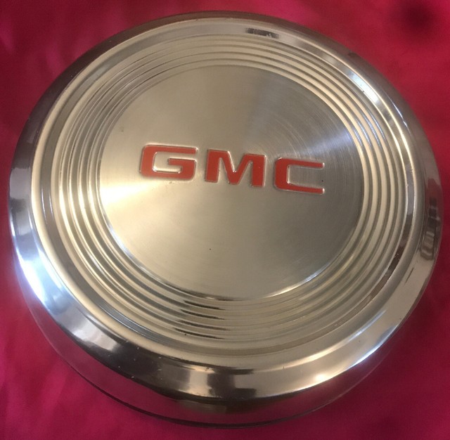 GMC 19821993 S15 SONOMA SAFARI DOG DISH WHEEL CENTER CAP HUBCAP cover