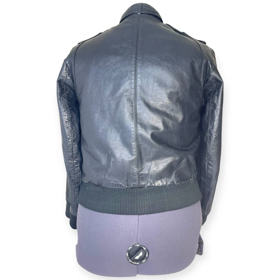 Chaqueta de bombardero de motocicleta vintage Berman's de cuero negro con cremallera para mujer talla 10 Foto 3 de 4