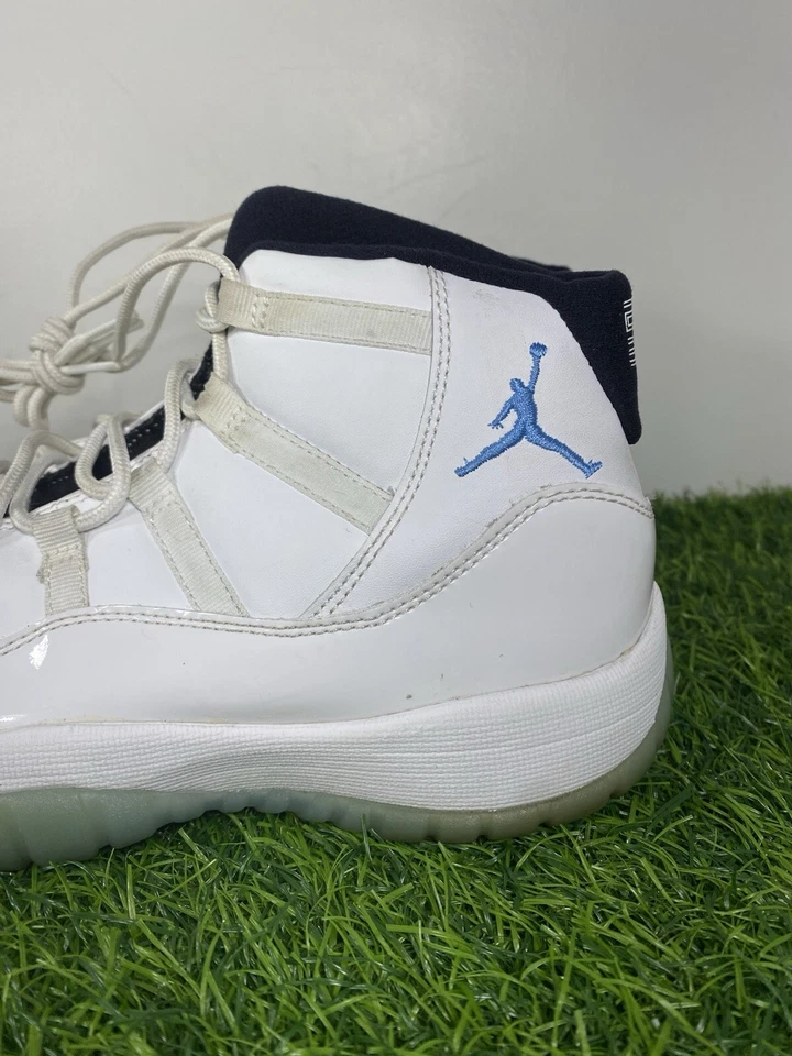 Zapato Air Jordan 11 Retro GS Talla 7 Juvenil 7Y Blanco Leyenda Azul Negro 378038-117 Foto 3 de 4