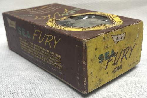 VINTAGE ALLYN'S SEA FURY .049 NITRO RC BOAT OUTBOARD MOTOR IN ORIGINAL BOX - Picture 19 of 20