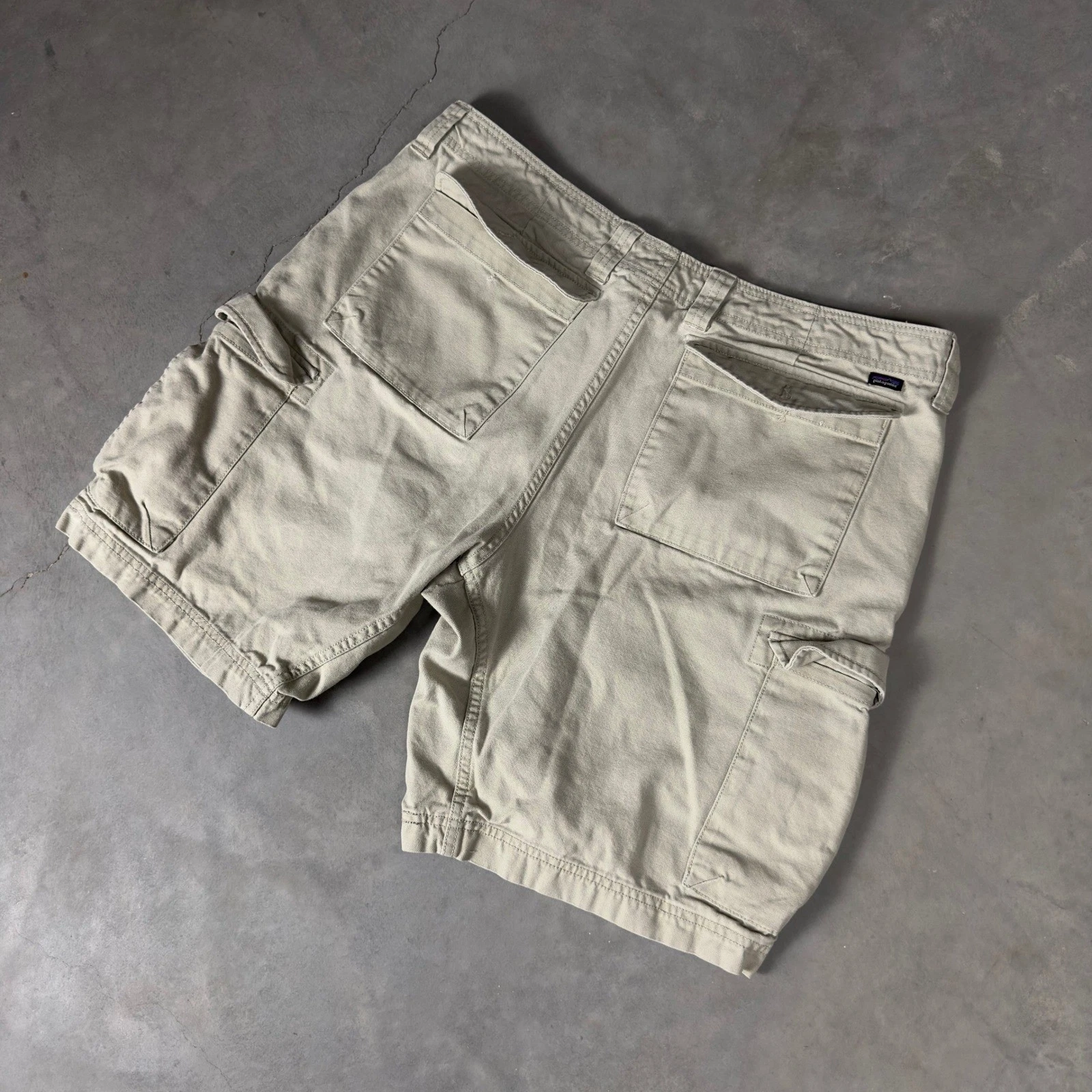 Patagonia Cargo Shorts Mens 34 Tan Organic Cotton Canvas Hiking Gorpcore