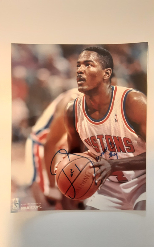 Joe Dumars Autographed Signed 8x10 Photo Detroit Pistons