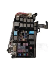 Fuse Box Engine Fits 06-08 MAZDA 6 1351731