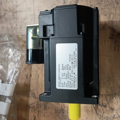 Kollmorgen servo motor AKM31C-CC9NCA00