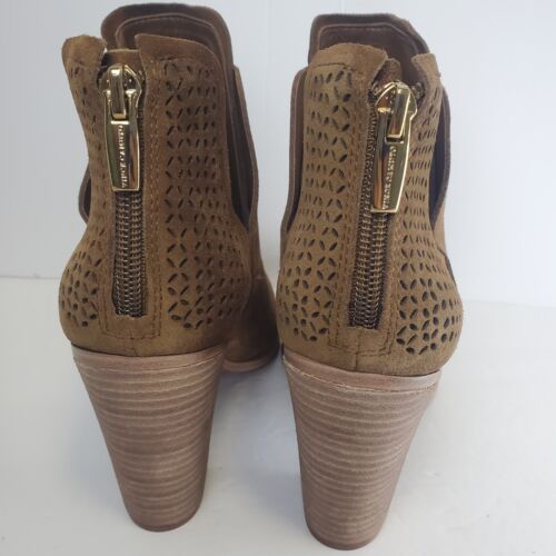 Vince Camuto NWOB Farrie Suede Perforated Booties Pumpernickle Women's 8M - Picture 3 of 17