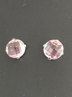 Schöne 10 mm Criss Cross Ohrringe aus Swarovski Light Rose. Made in UK 