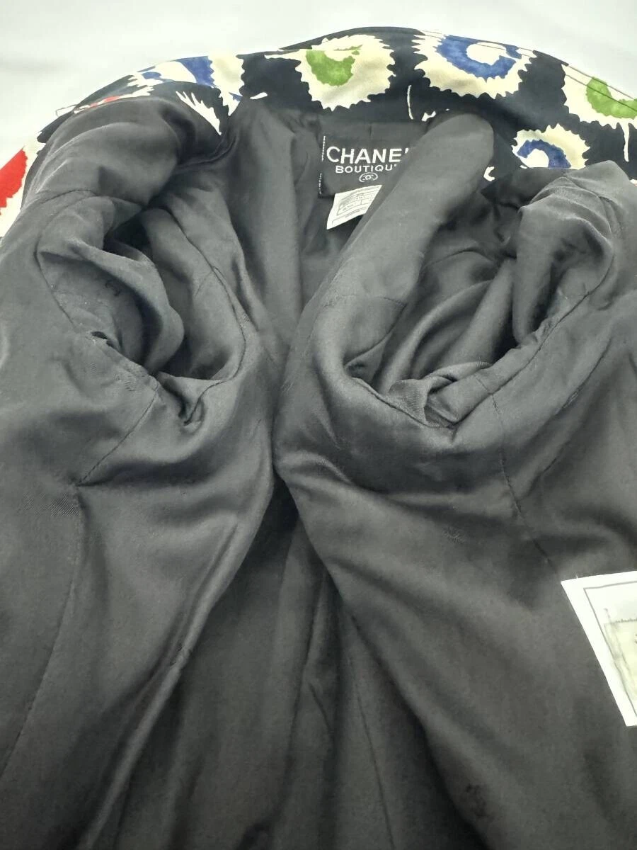 CHANEL Set Giacca Gonna Camelia COCO Logo Nero Bottone Marca Coco 97S P09018