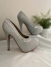 New Silver Heels Sz 7