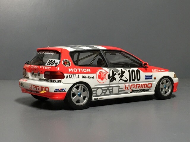 ホンダオデッセイL 1/24 Mugen 31ZuI-d6t-L._AC_SY200_QL15_.jpg