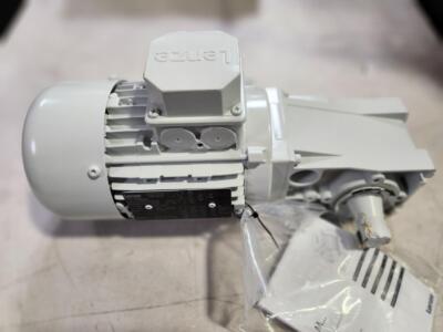 m Lenze Gear motor 3 mot en60034 gkr03-2m vbr 063c32 Motor:MDEMAXX
