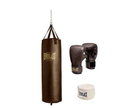 Everlast 100 lb Vintage Heavy Bag Boxing Kit.