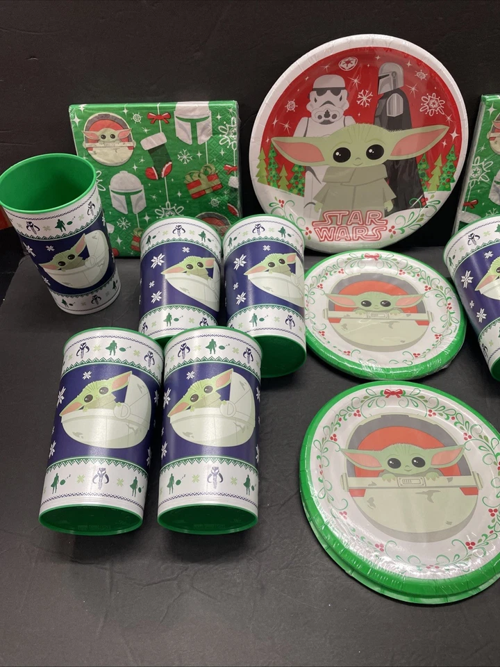 Детские праздничные обеденные и десертные тарелки салфетки и 10 пластиковых чашек Baby Yoda из Star Wars - Изображение 3 из 4